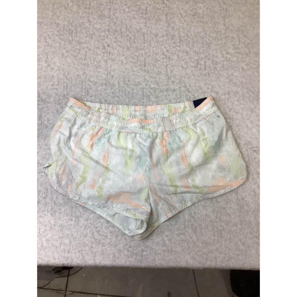 DSG Womens XXL Mid Rise Stride Run Short Torn Camo Multi DAW39320APRTZ NWT